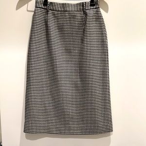 Tweed Wool pencil skirt.